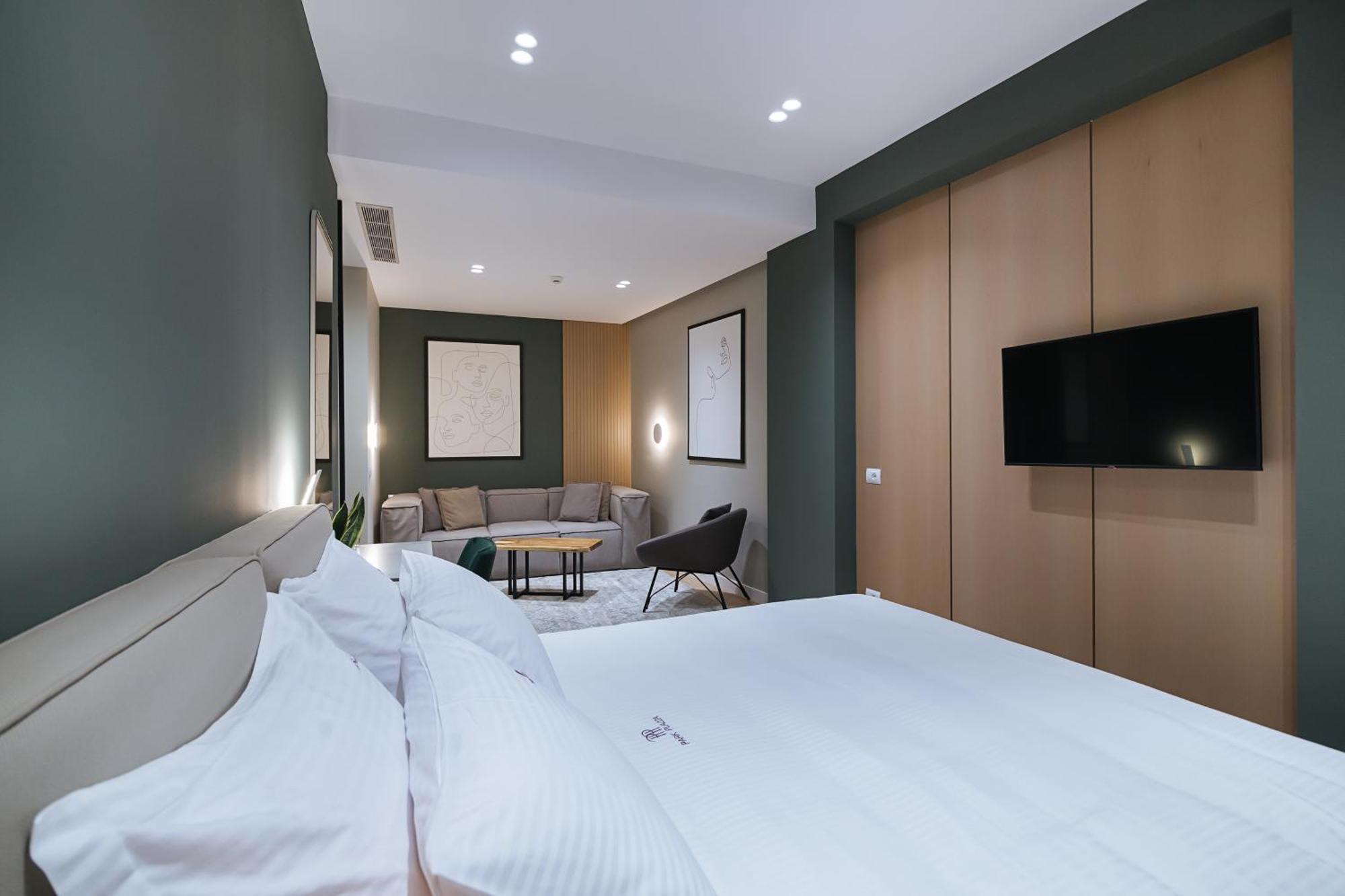 ホテル Park Plazza コルチャ 部屋 写真